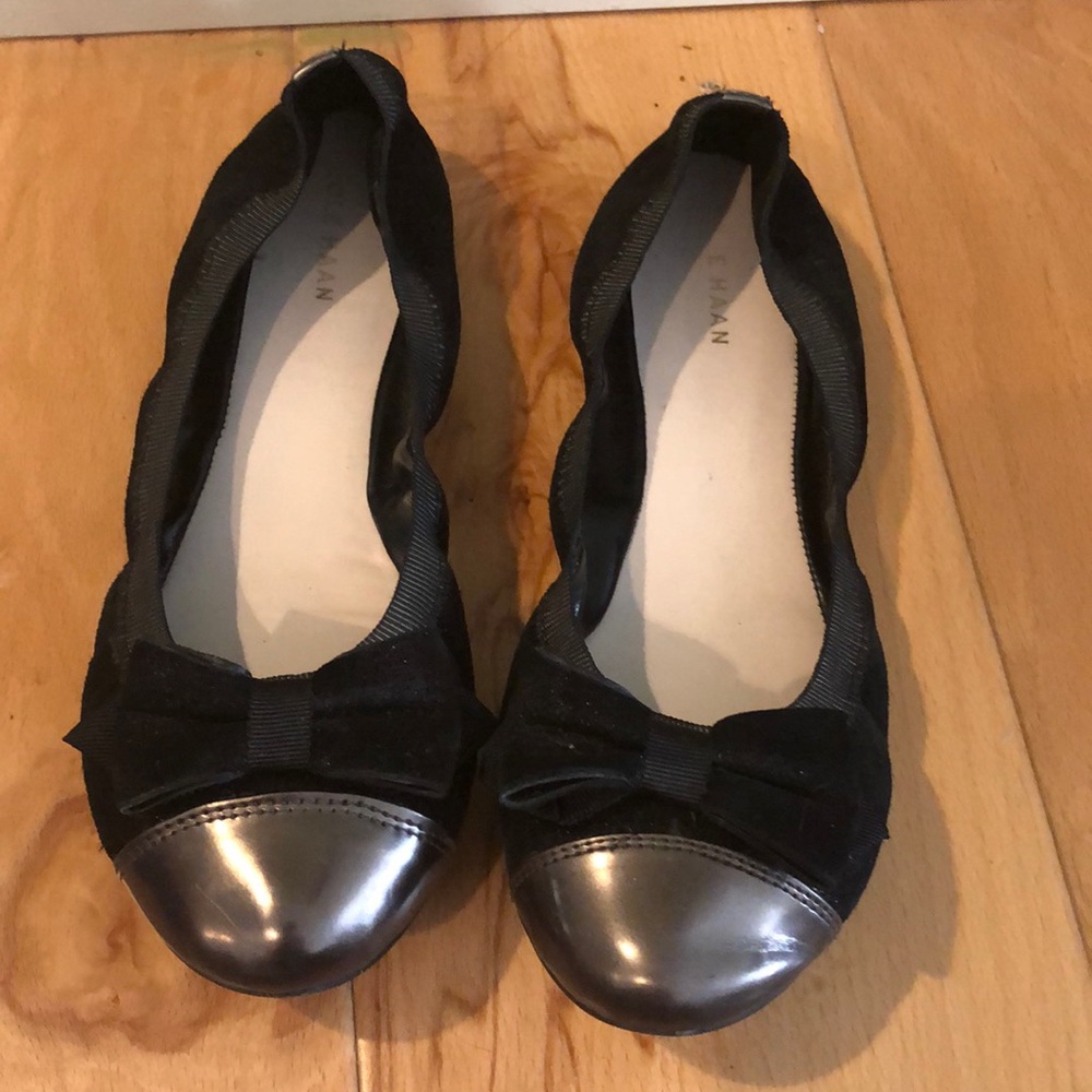 Black sued flat